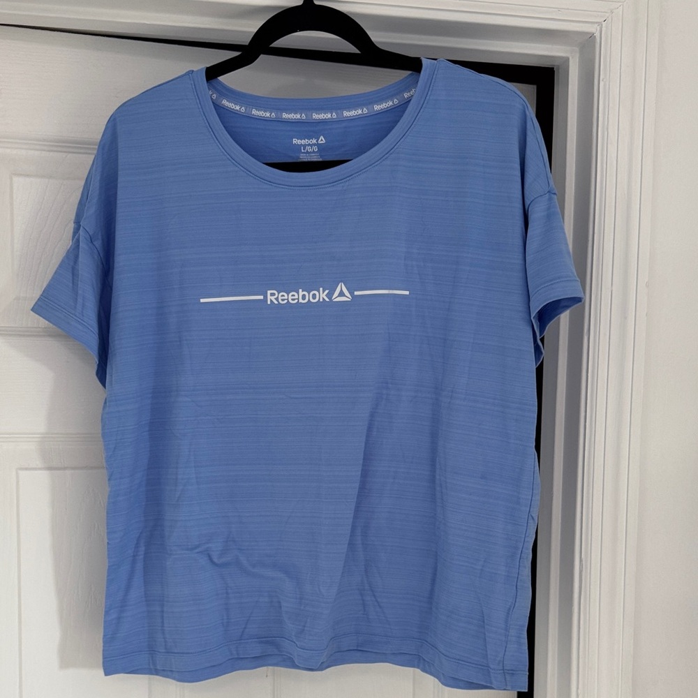 NWOT Reebok Women’s Play On Performance Tee